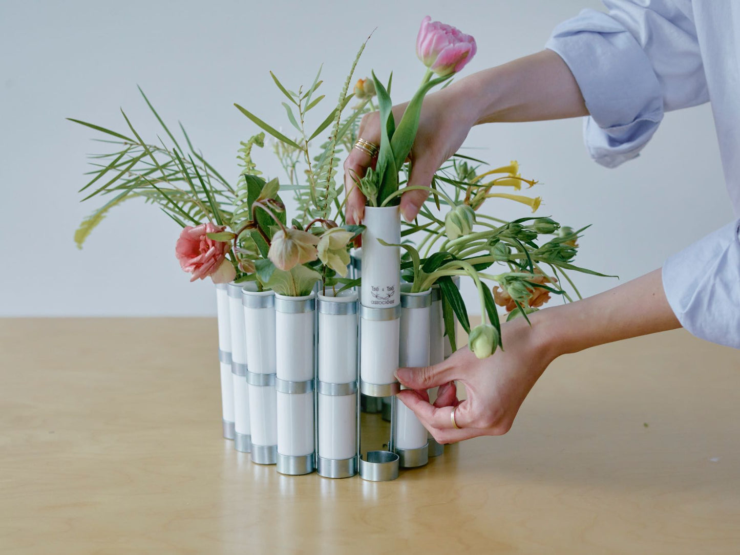 Tsé & Tsé associées 四月の花器／ポーセリン