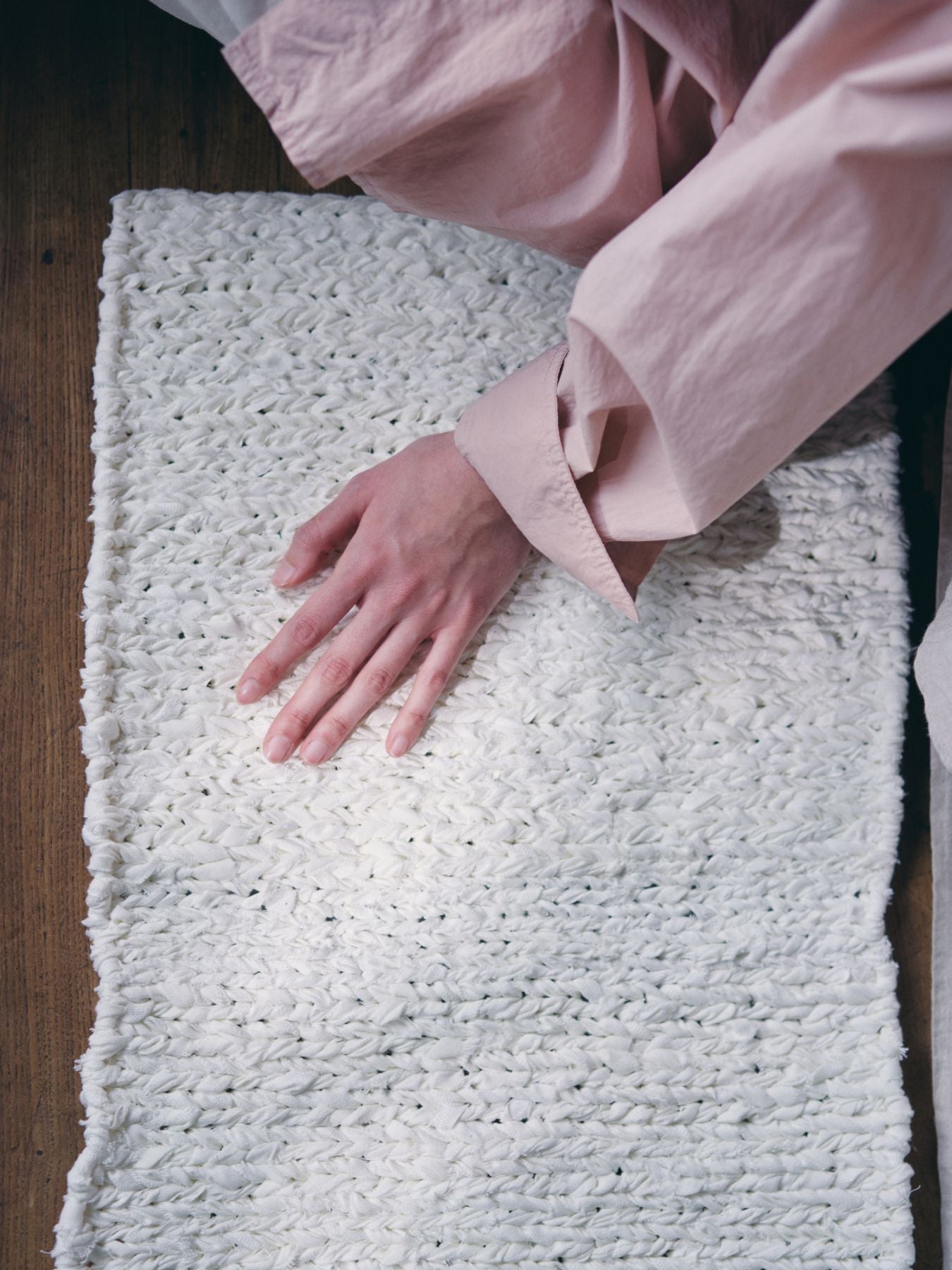 fog linen work × Orné de Feuilles 別注ニットフロアマット