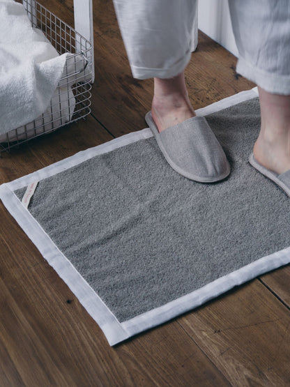 fog linen work × Orné de Feuilles 別注リネンパイルバスマット