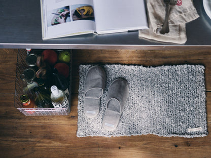 fog linen work × Orné de Feuilles 別注ニットフロアマット