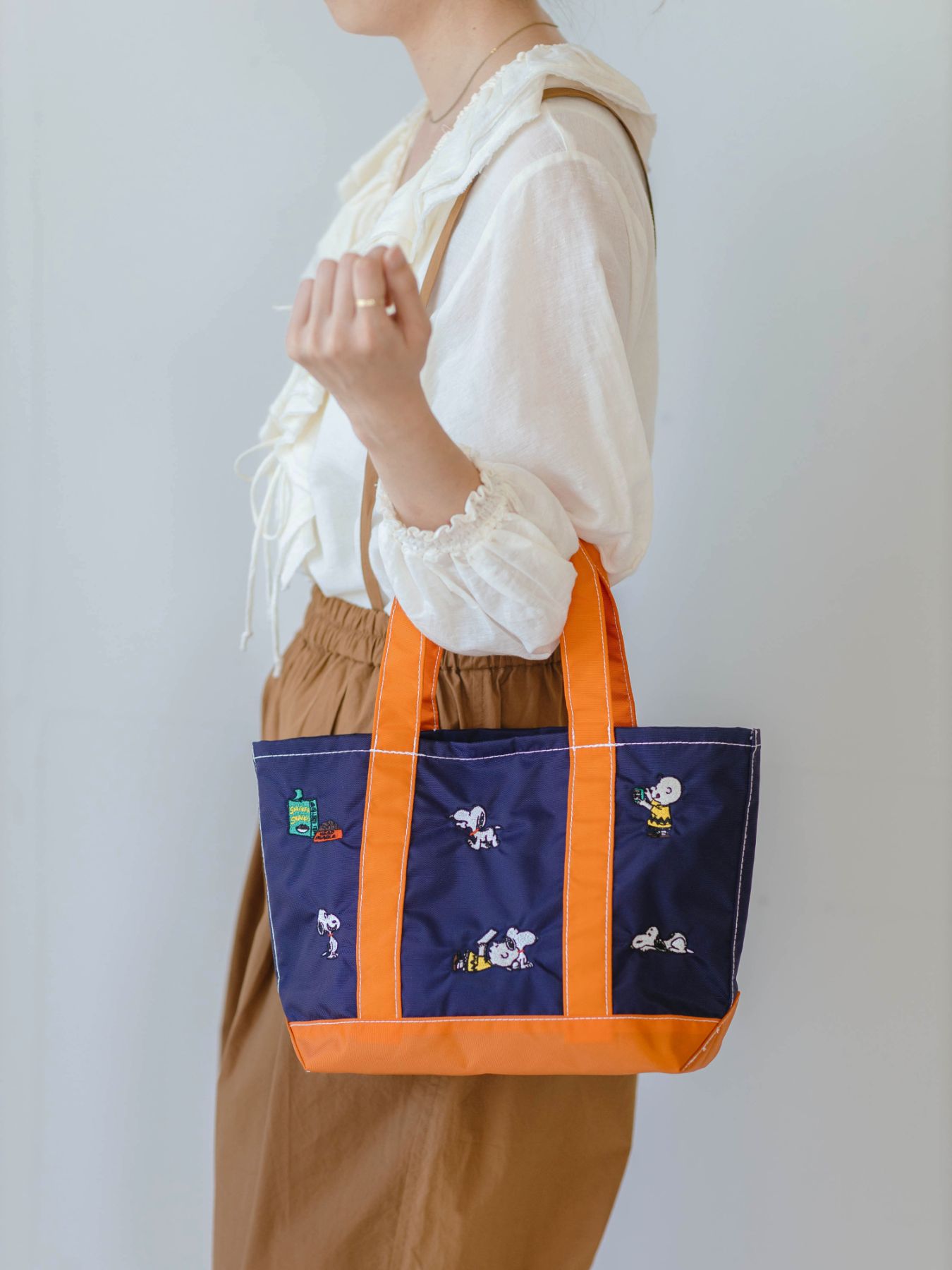 PEANUTS 刺繍トートバッグ