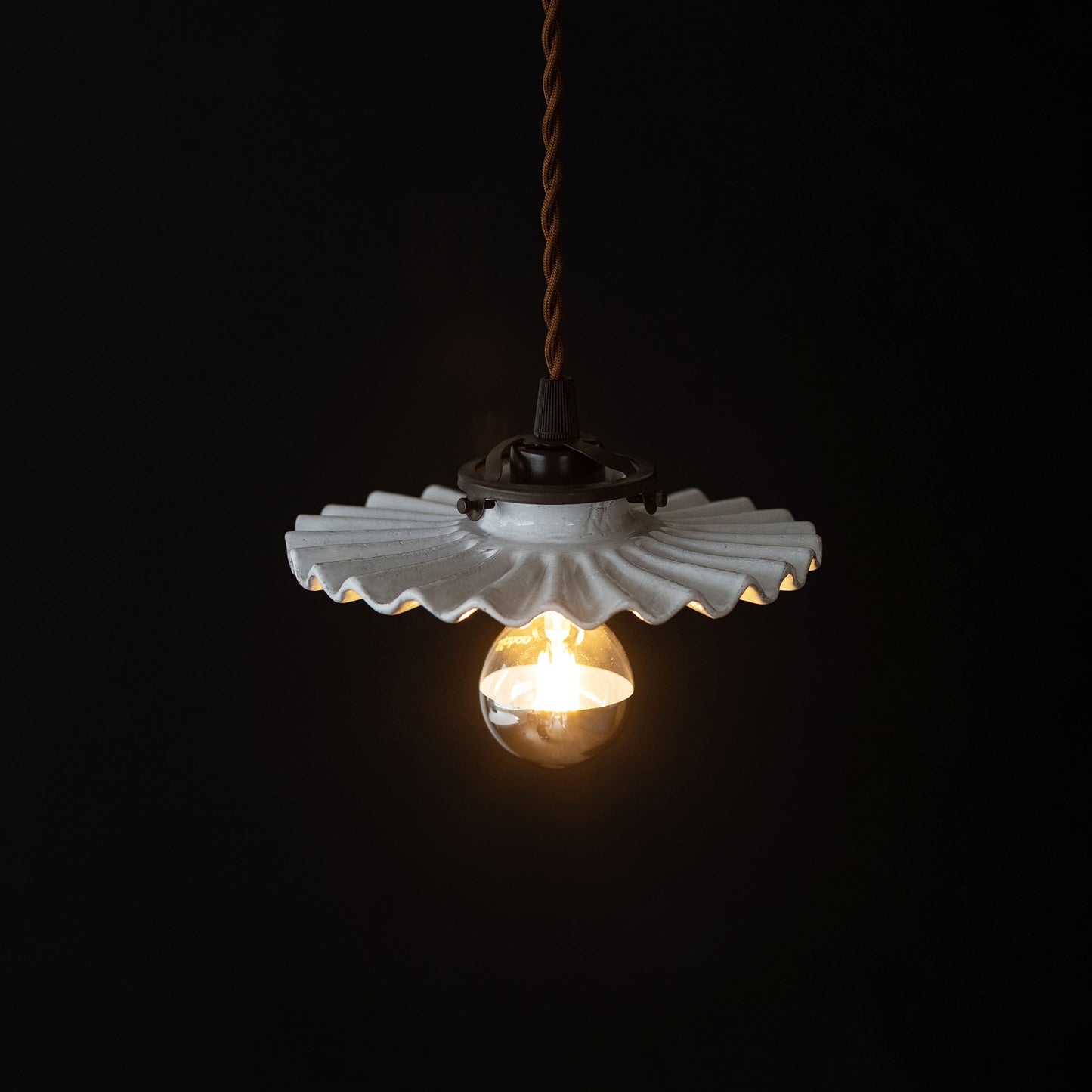 Astier de Villatte ペンダントランプ／Tutu