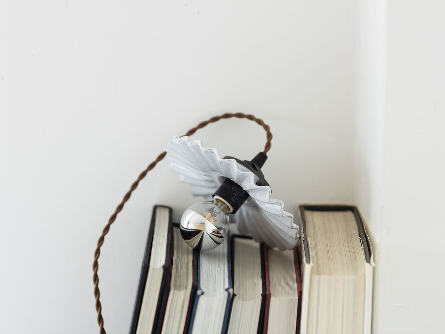 Astier de Villatte ペンダントランプ／Tutu