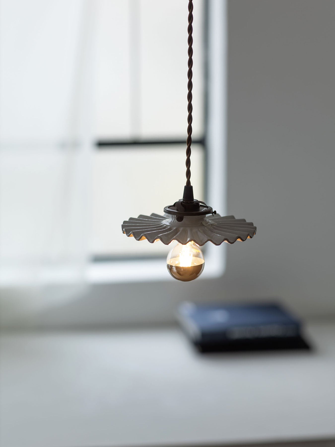 Astier de Villatte ペンダントランプ／Tutu
