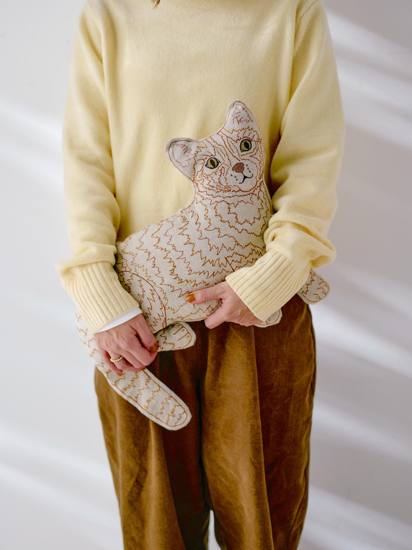 Coral & Tusk × Orneko ネコクッション