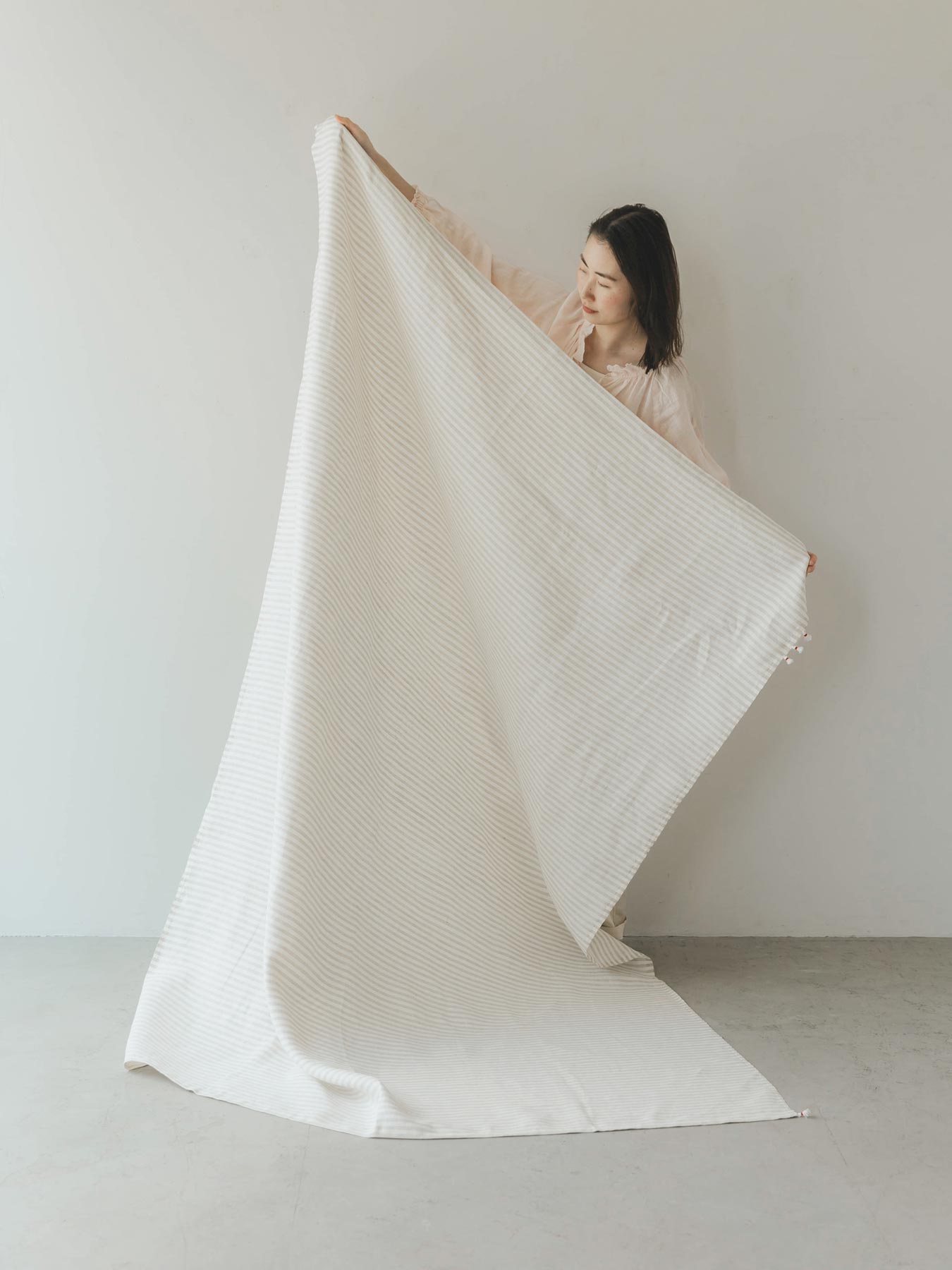 fog linen work × Orné de Feuilles リネンブランケット