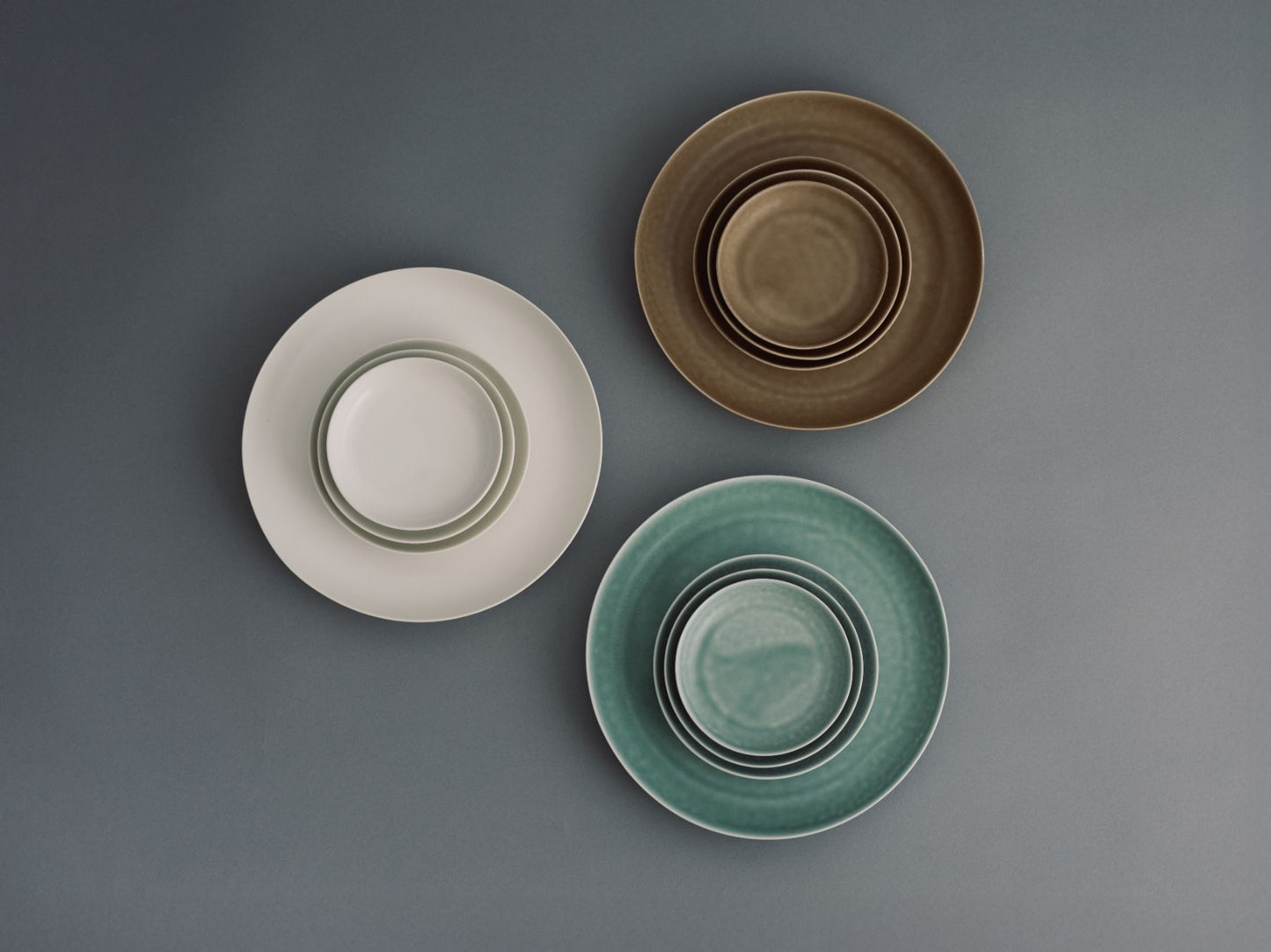 yumiko iihoshi porcelain／ReIRABO round plate