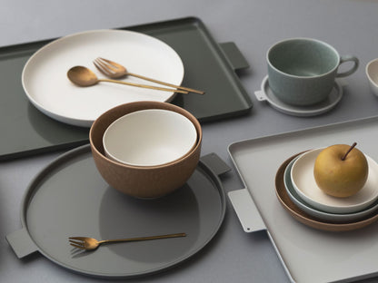 yumiko iihoshi porcelain／ReIRABO round plate