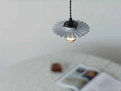 Astier de Villatte ペンダントランプ／Tutu
