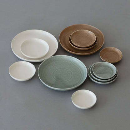 yumiko iihoshi porcelain／ReIRABO round plate