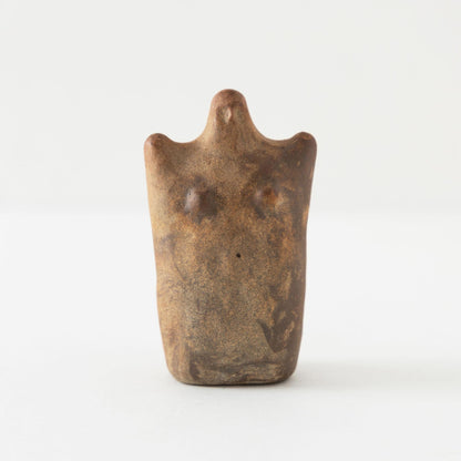 imi0083-c　女性像／C<br>size：幅7cm×奥行4.5cm×高さ11.5cm