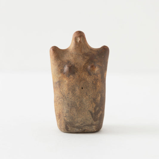imi0083-c　女性像／C<br>size：幅7cm×奥行4.5cm×高さ11.5cm