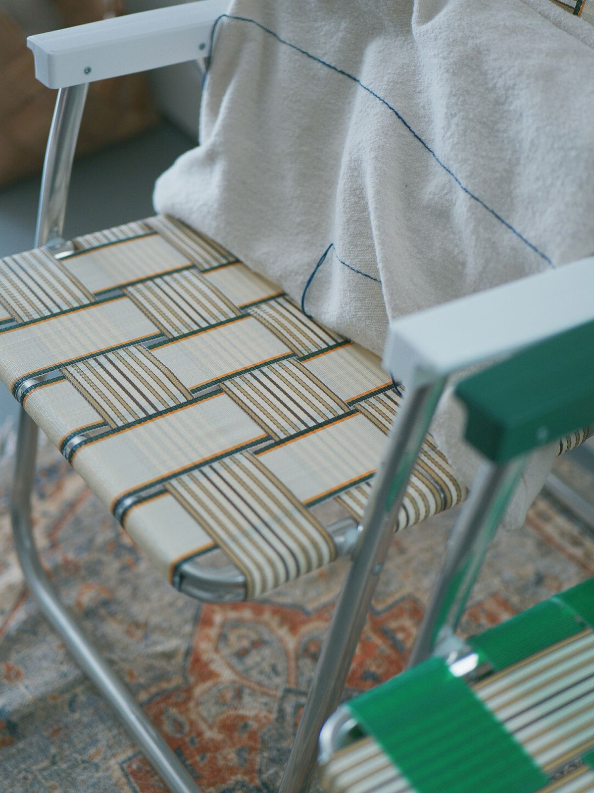 LAWN CHAIR 折りたたみチェア／CLASSIC CHAIR